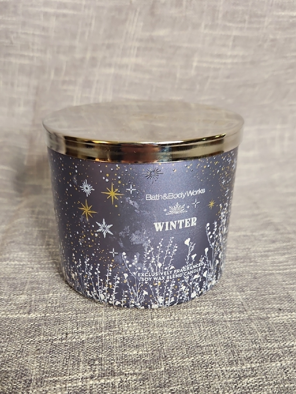 Bath & Body Works Winter 3-Wick Candle - Navy with Gold Accents